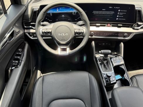 Used 2024 Kia Sportage SX FWD image 17