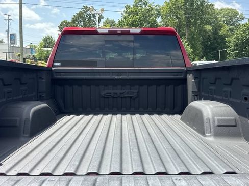 Used 2019 GMC Sierra 1500 AT4 w/ AT4 Premium Package AWD/4WD image 12
