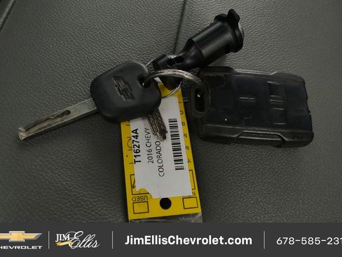 Used 2016 Chevrolet Colorado W/T w/ WT Convenience Package RWD image 36