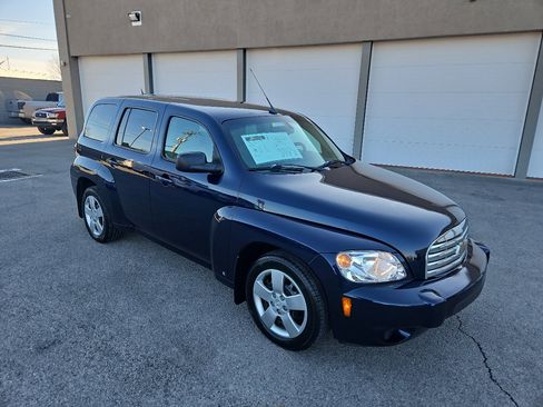 Used 2008 Chevrolet HHR LS image 3