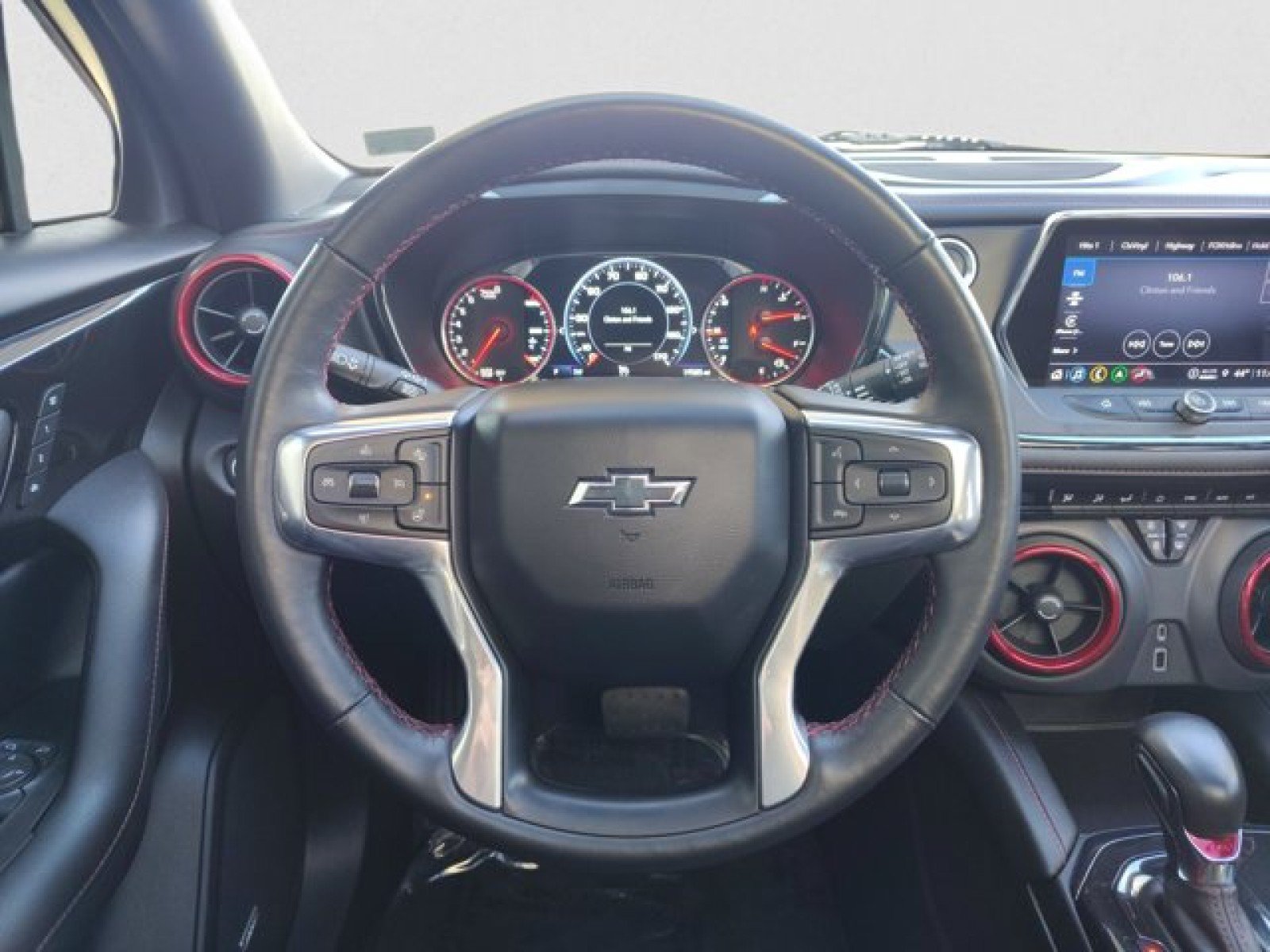 Used 2022 Chevrolet Blazer RS w/ Enhanced Convenience Package AWD/4WD image 16