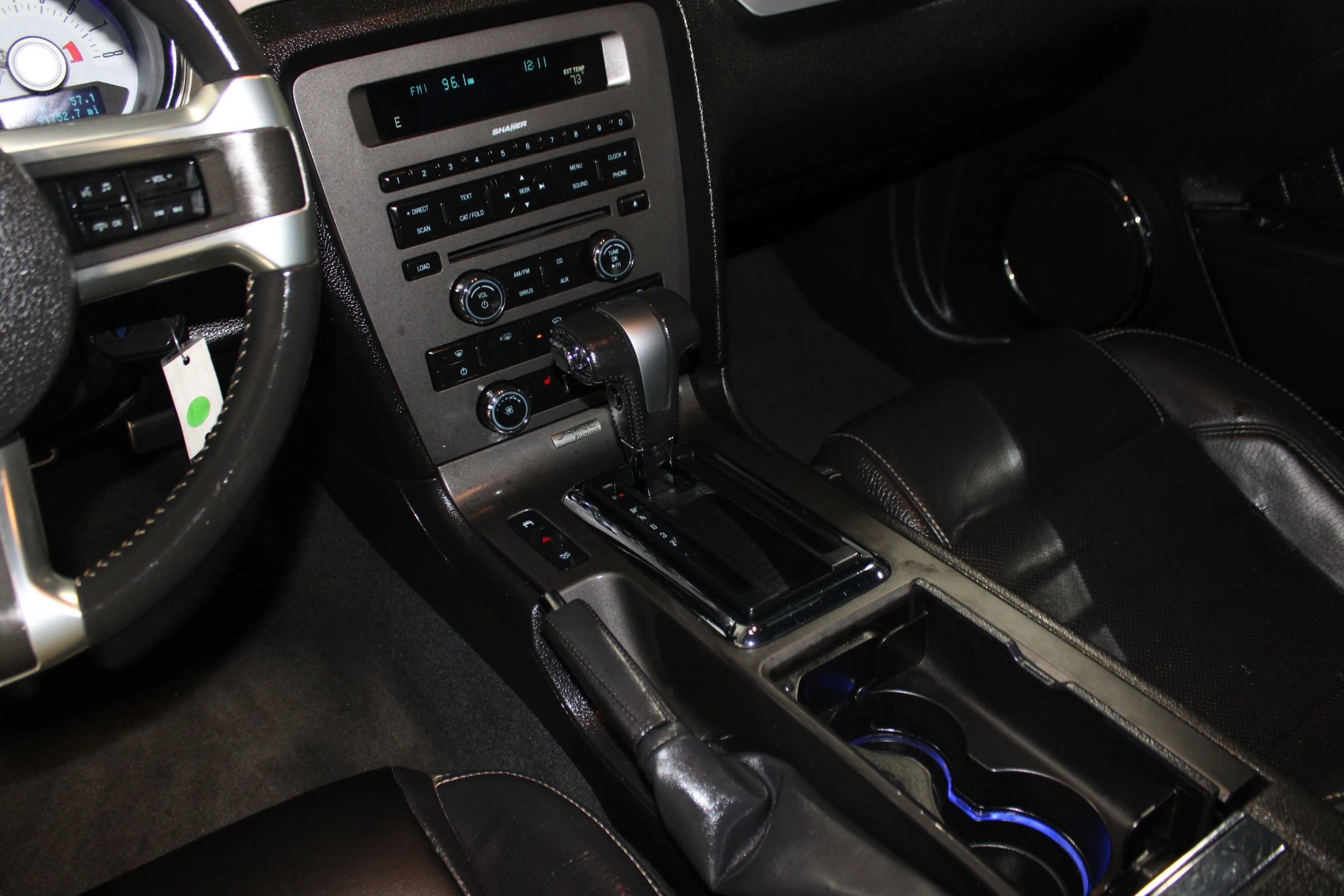 Used 2011 Ford Mustang GT Premium w/ Comfort Pkg RWD image 19