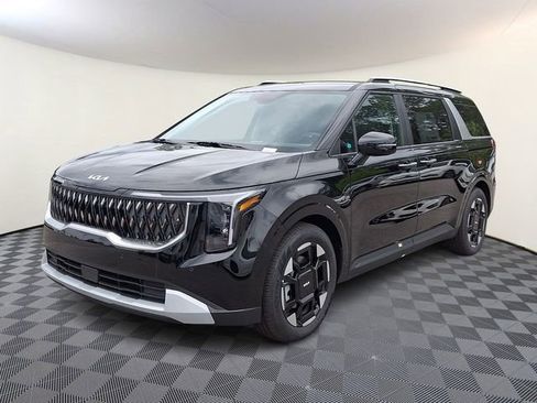 New 2026 Kia Carnival EX FWD image 3