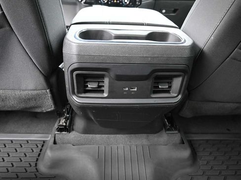 Used 2023 Chevrolet Silverado 1500 LT w/ Z71 Off-Road Package AWD/4WD image 14