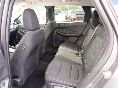 Certified 2025 Ford Escape Active AWD/4WD image 9