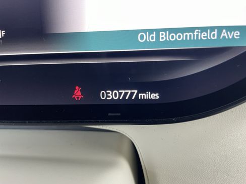 Used 2023 Land Rover Range Rover SE image 25