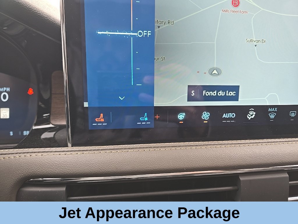 Used 2025 Lincoln Corsair Reserve w/ Jet Appearance Package AWD/4WD image 28