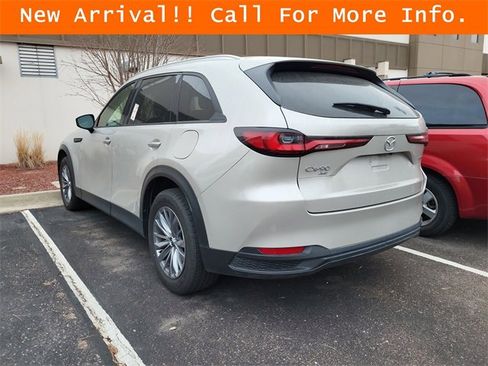 Used 2024 MAZDA CX-90 3.3 Turbo w/ Preferred Plus image 2