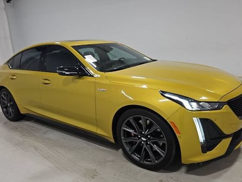 Used 2024 Cadillac CT5 V w/ Premium Package RWD image 2