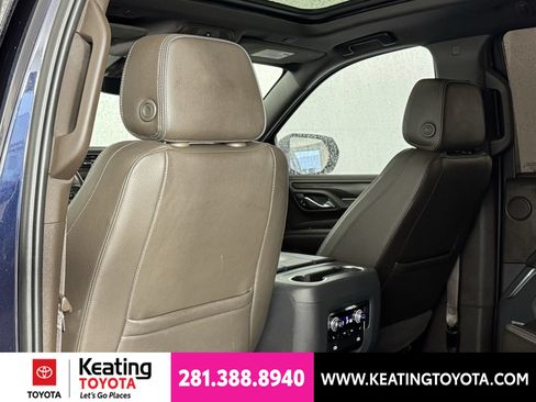 Used 2022 GMC Yukon Denali w/ Denali Premium Package AWD/4WD image 16