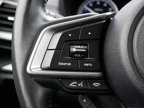 Used 2023 Subaru Forester Premium image 28