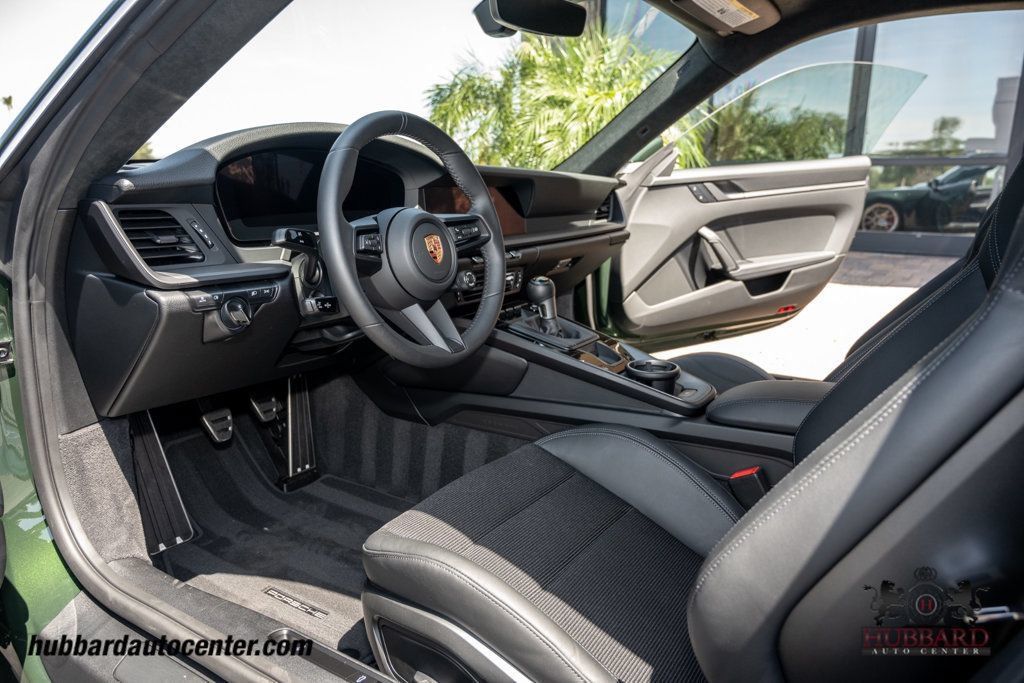 Used 2026 Porsche 911 GT3 RWD image 16