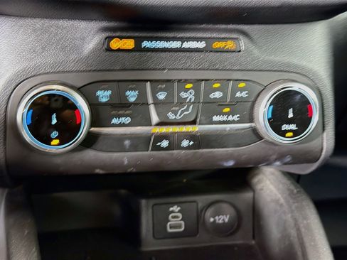 Used 2025 Ford Escape ST-Line FWD image 22