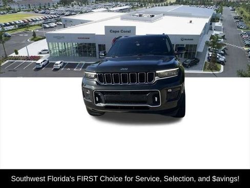 Certified 2022 Jeep Grand Cherokee L Overland w/ Luxury Tech Group IV RWD image 2