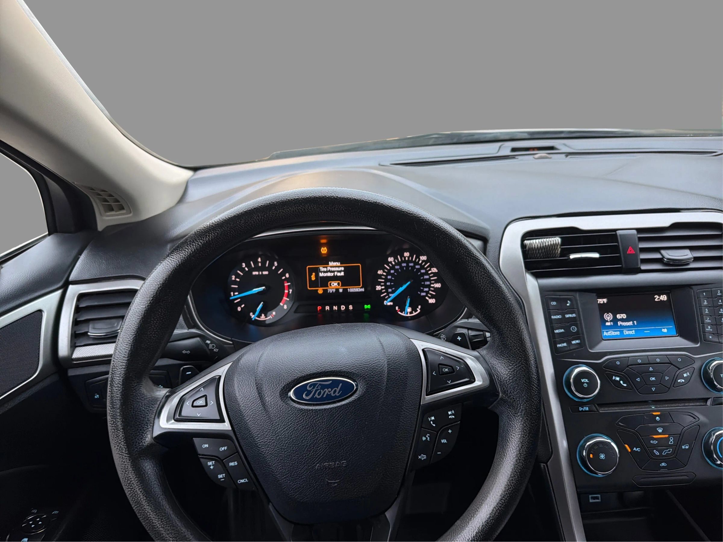 Used 2017 Ford Fusion SE FWD image 20