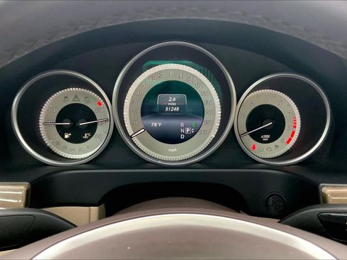 Certified 2016 Mercedes-Benz E 350 Sedan image 22