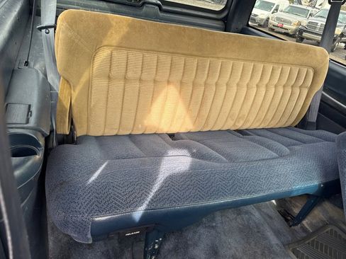 Used 1996 Chevrolet Tahoe 4WD 2-Door image 14