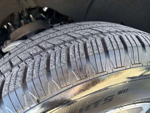 Used 2023 Chevrolet Silverado 1500 LT image 29