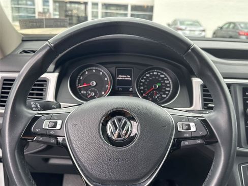 Used 2019 Volkswagen Atlas SE w/ Panoramic Sunroof Package AWD/4WD image 18