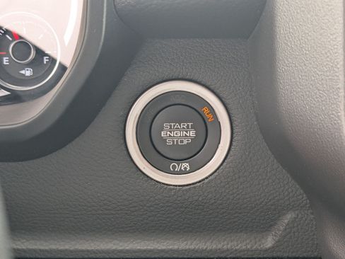 Used 2023 RAM 1500 Big Horn AWD/4WD image 26