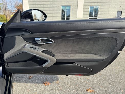 Used 2021 Porsche 718 Boxster GTS w/ Premium Package image 53