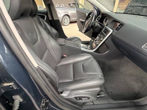 Used 2012 Volvo S60 T5 w/ Climate Pkg FWD image 62
