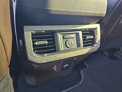 Used 2025 Ford F250 King Ranch image 12