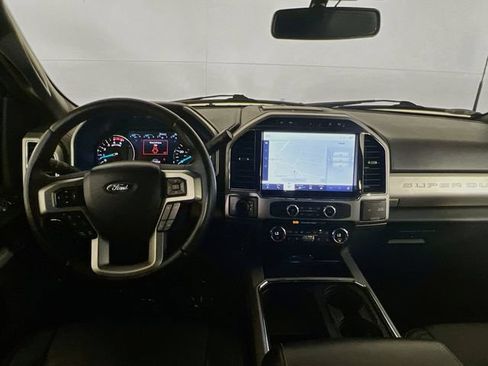 Used 2022 Ford F250 Lariat w/ Lariat Ultimate Package AWD/4WD image 23