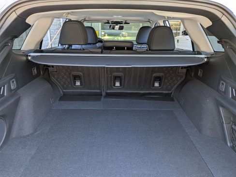 Used 2025 Subaru Outback Onyx Edition w/ Popular Package #2 image 19