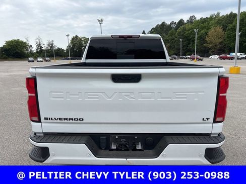 Used 2024 Chevrolet Silverado 2500 LT w/ Z71 Sport Edition image 6