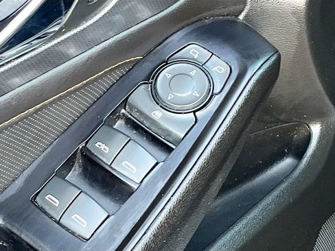 Used 2020 Chevrolet Traverse Premier w/ Redline Edition FWD image 18
