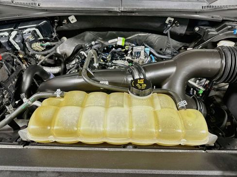 Certified 2019 Ford F150 XLT w/ Equipment Group 302A Luxury image 19