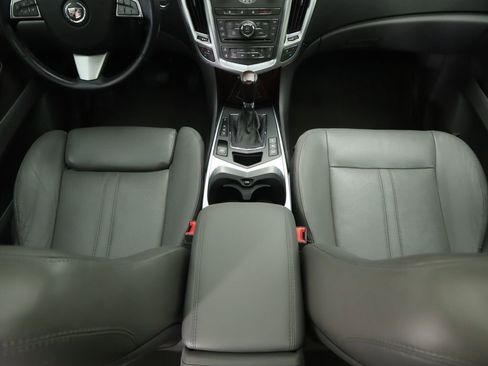 Used 2012 Cadillac SRX Luxury image 16