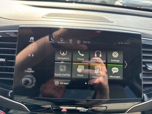 Used 2019 Honda Pilot Elite image 22