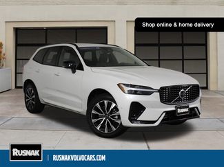 Certified 2025 Volvo XC60 B5 Plus image 1