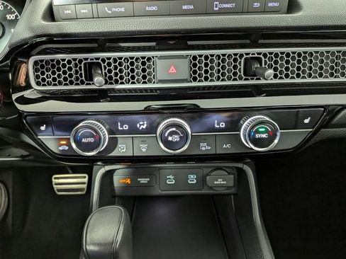 Used 2025 Honda Civic Sport image 20