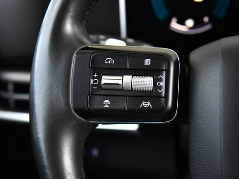 Used 2024 Hyundai Santa Fe SEL image 36