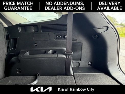 Used 2023 Kia Sorento SX AWD/4WD image 13
