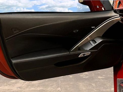 Used 2016 Chevrolet Corvette Stingray Coupe image 19