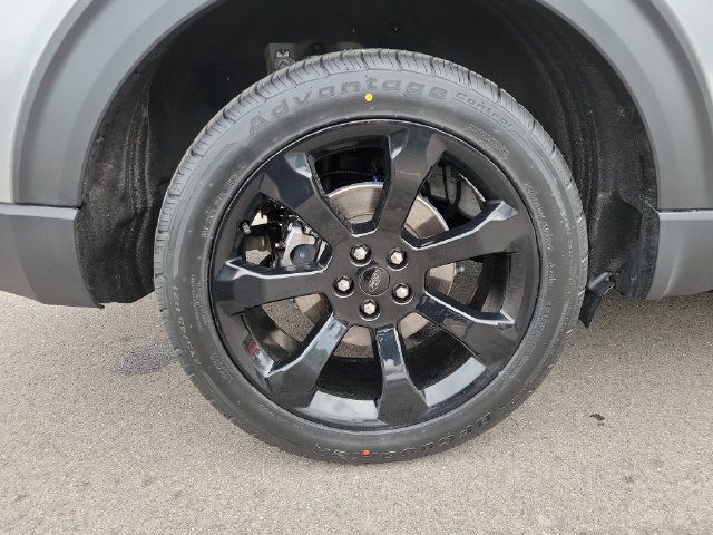 Certified 2024 Ford Explorer ST-Line w/ Class IV Trailer Tow Package AWD/4WD image 36