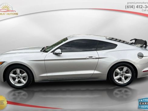 Used 2016 Ford Mustang Coupe RWD image 2