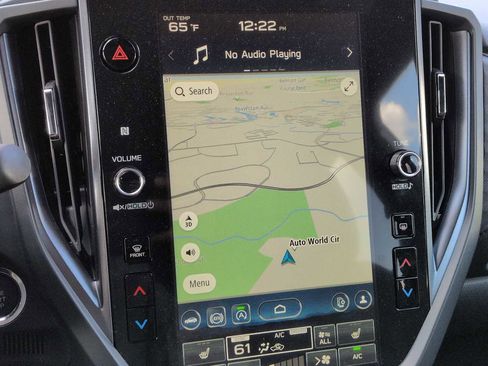 Certified 2025 Subaru Forester Limited image 30