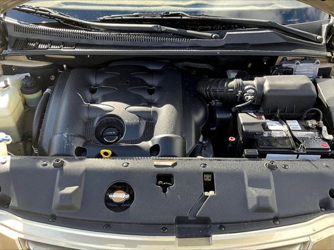 Used 2008 Kia Sedona LX image 29