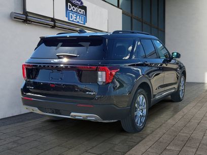 Used 2025 Ford Explorer Active w/ Active Comfort Package