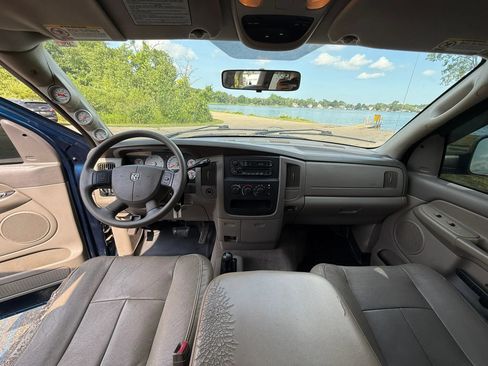 Used 2004 Dodge Ram 3500 Truck SLT AWD/4WD image 11