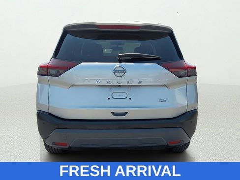 Used 2022 Nissan Rogue SV FWD image 6