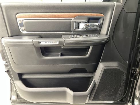 Used 2018 RAM 2500 Laramie image 11