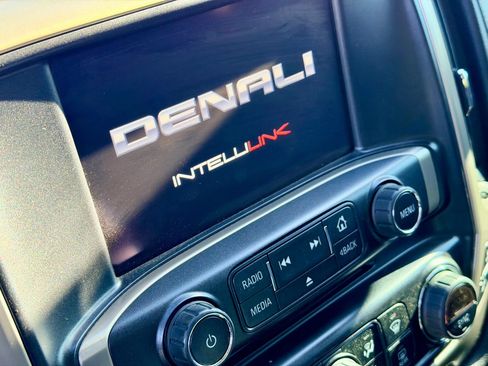 Used 2014 GMC Sierra 1500 Denali AWD/4WD image 17