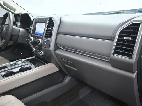 Used 2020 Ford Expedition XLT w/ Equipment Group 202A RWD image 23