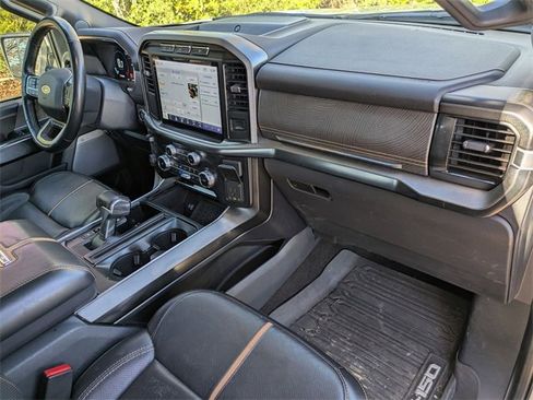 Used 2023 Ford F150 Platinum image 27